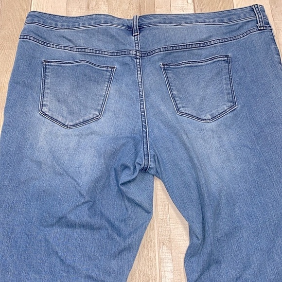 Universal Thread mid rise jegging size 18/34 - Picture 8 of 8